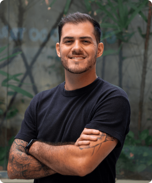 From Bus Tickets to Big Brands: My Journey as a Frontend Engineer